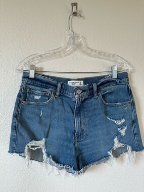 Abercrombie & Fitch The Mom Short Distressed Mid-Rise Denim Shorts Size 28/6